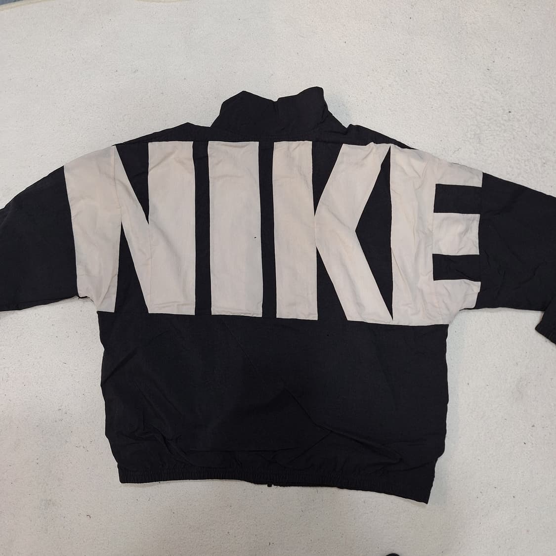 나이키  바람막이XL 상품이미지4