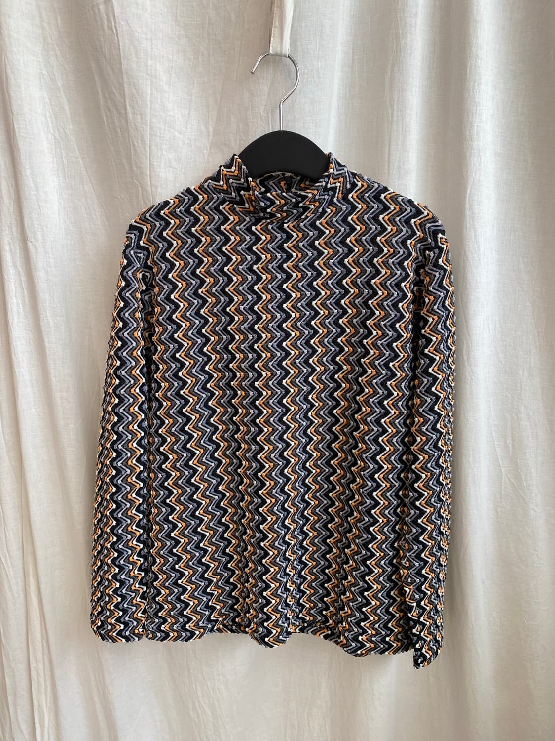 패턴 스트레치 하이넥 탑(M) 상품이미지1