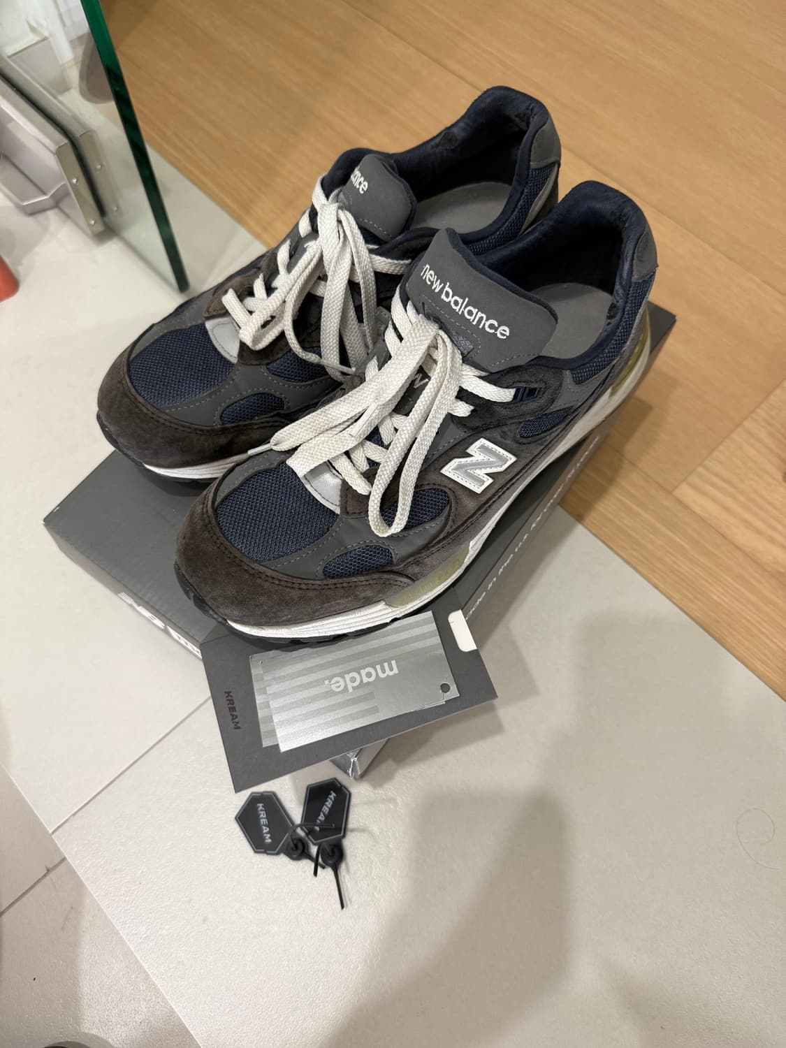 뉴발란스 992 메이드 인 USA 네이비 상품이미지1