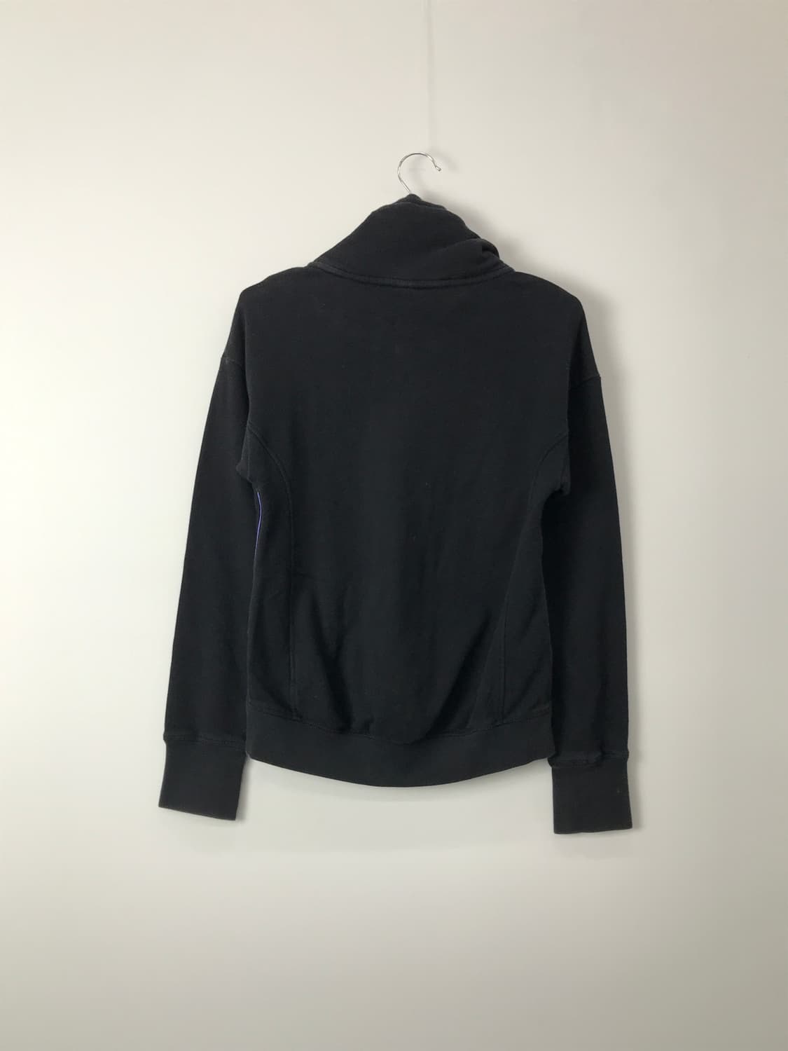 'PUMA' Black & Purple High-Neck Zip-Up  상품이미지7