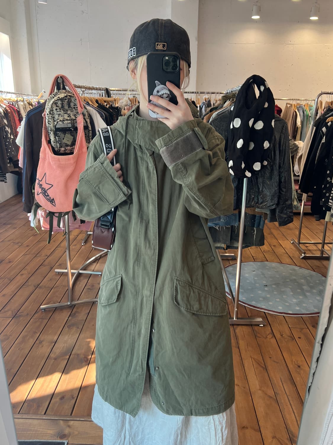 카키 후드 롱 파카  상품이미지4