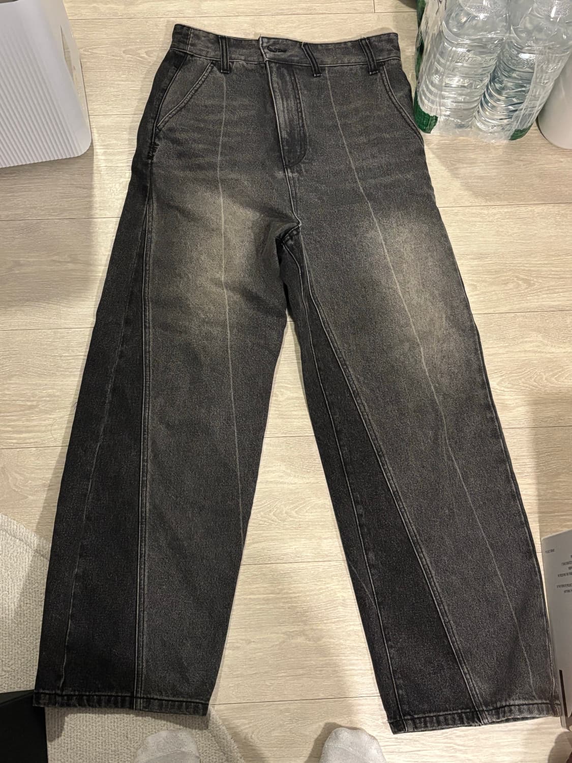 아더에러 트위스터 데님 A2사이즈 블랙 상품이미지4