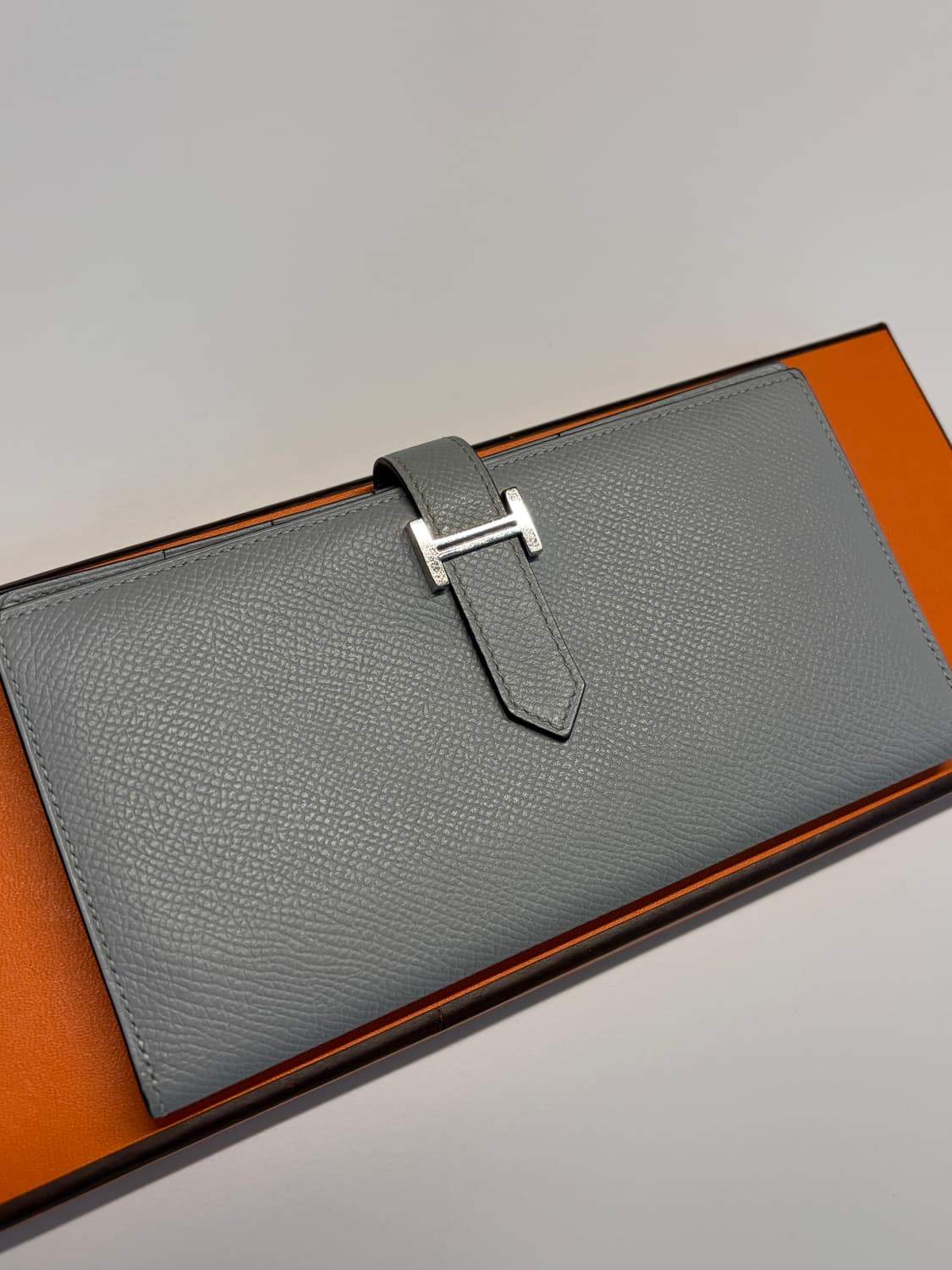 에르메스 베안 장지갑 그레이 은장 C각인 상품이미지3