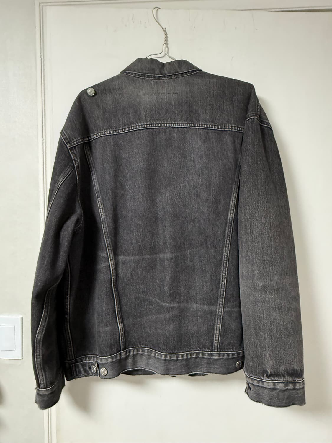 발렌시아가 그레이 비대칭 풀드 데님 재킷 상품이미지3