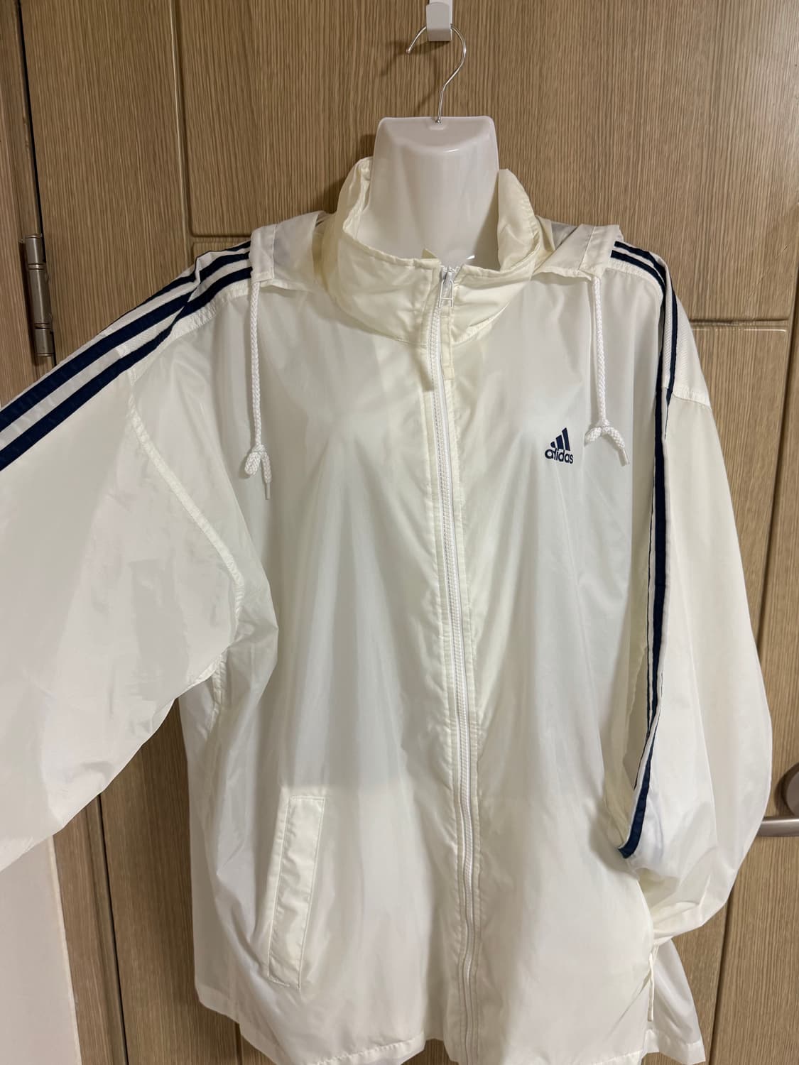 아디다스 일본판 바람막이 상품이미지2