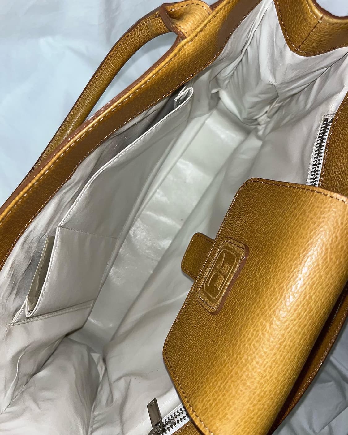 꾸레쥬 토트백 상품이미지9