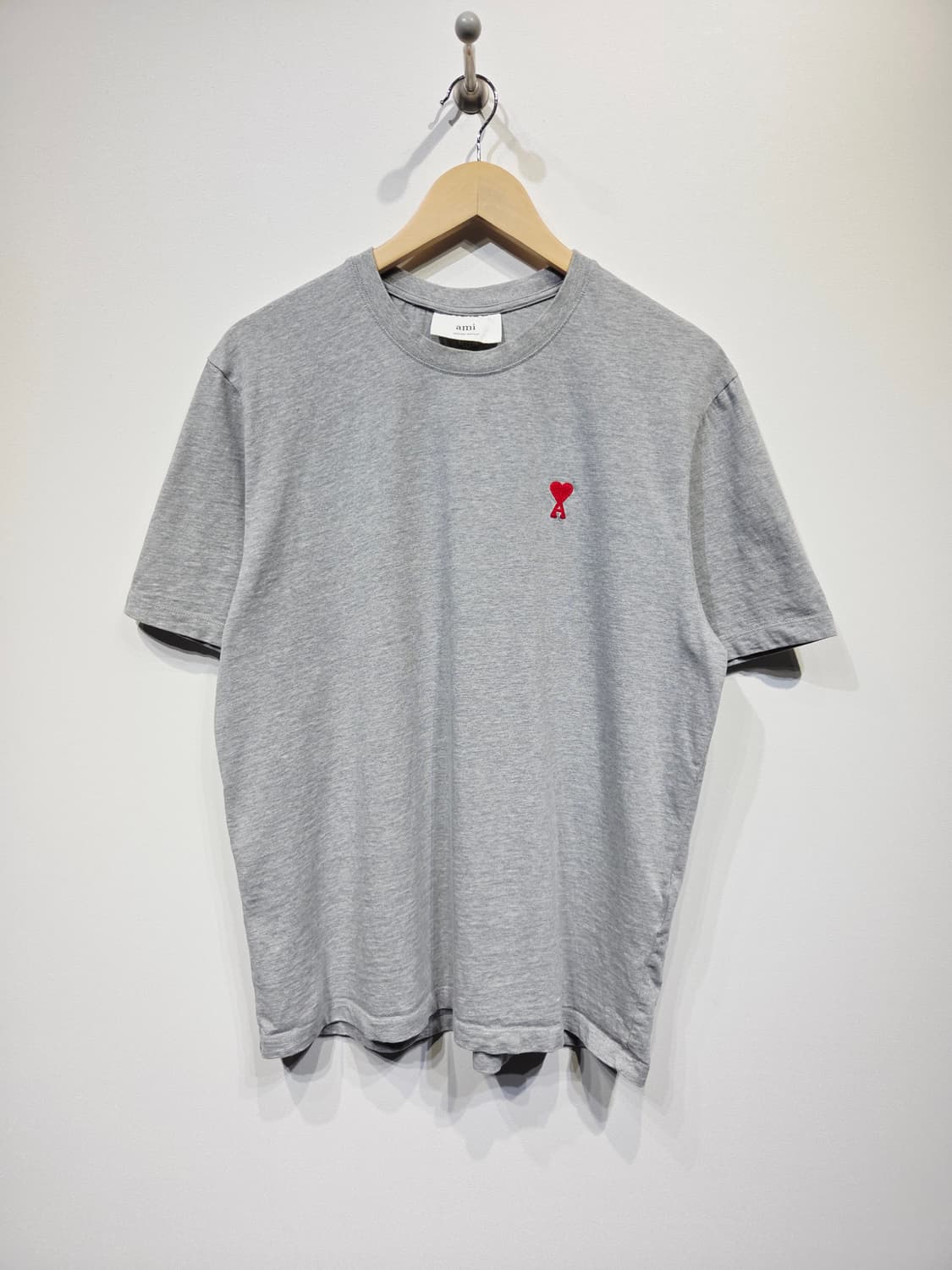 아미 스몰 하트 반팔 티셔츠 회색_L 상품이미지2