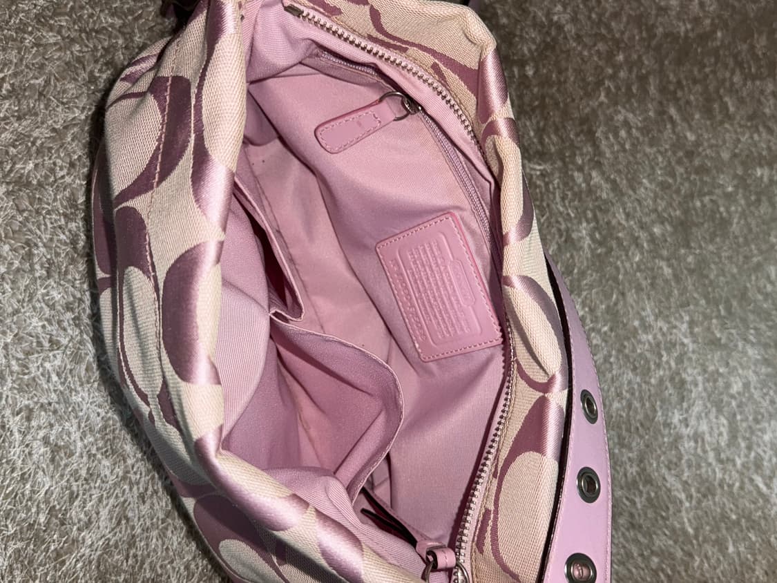 코치 화이트 핑크 00’s 갸루 숄더 크로스백 상품이미지6