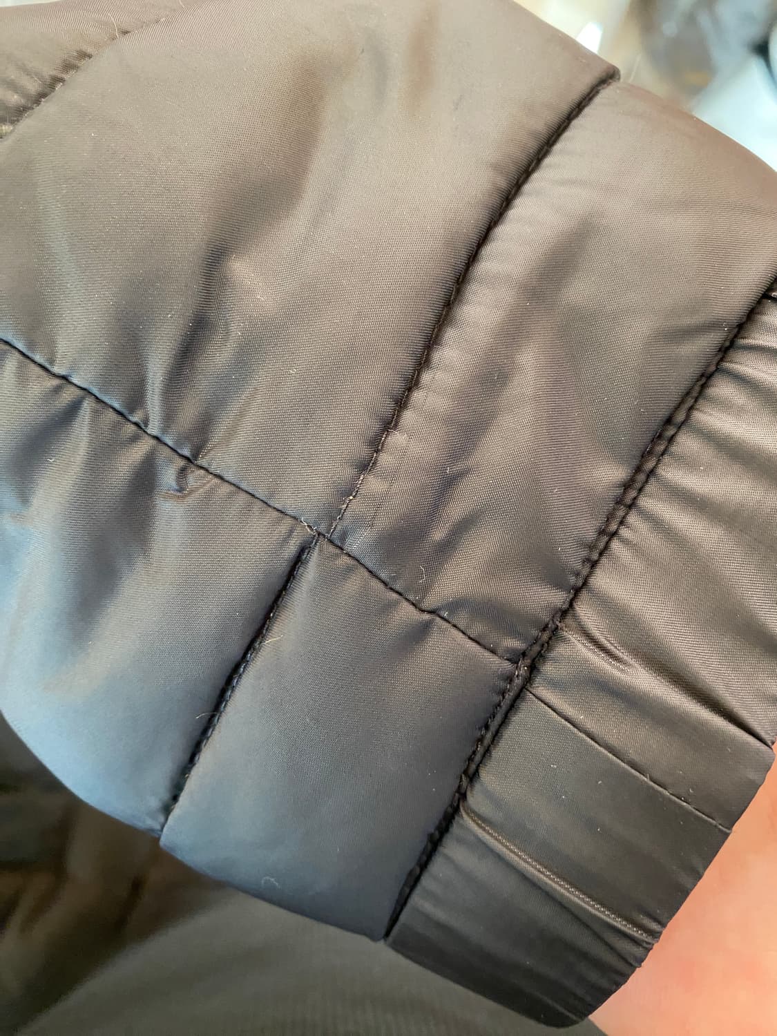 바버 인터네셔널 퀼팅 경량패딩 블랙 L 상품이미지6