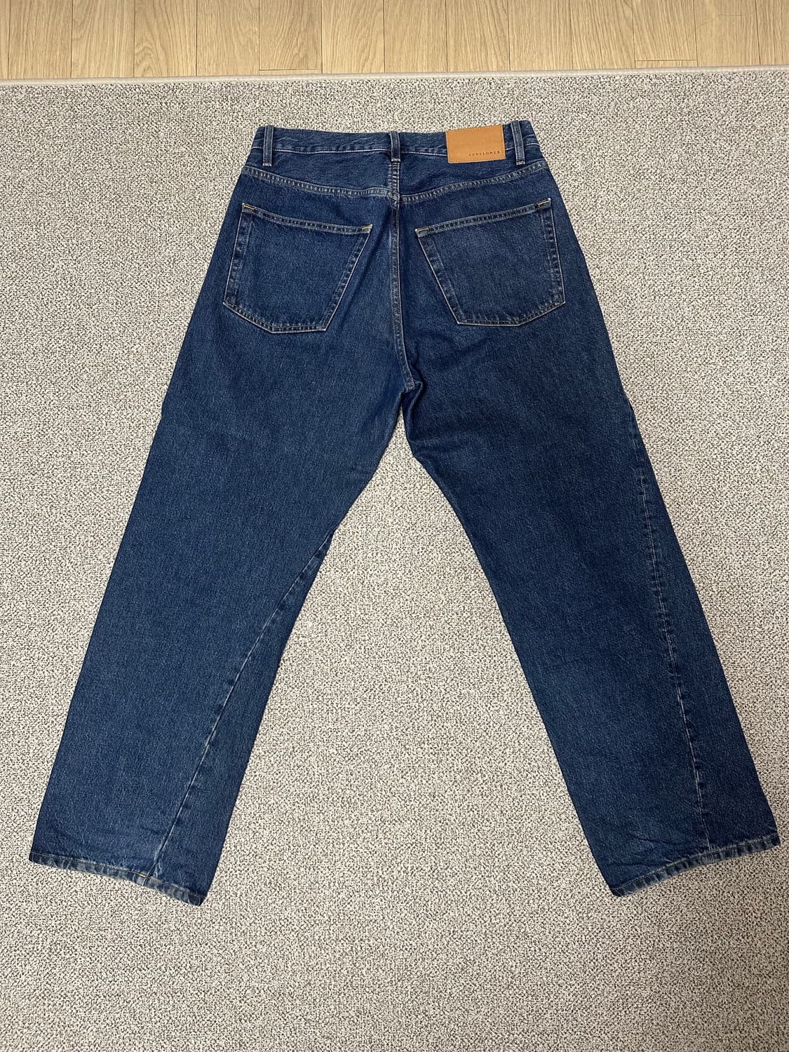 선플라워 와이드 트위스트 데님 팬츠 (린스 블루 32 size) 상품이미지2