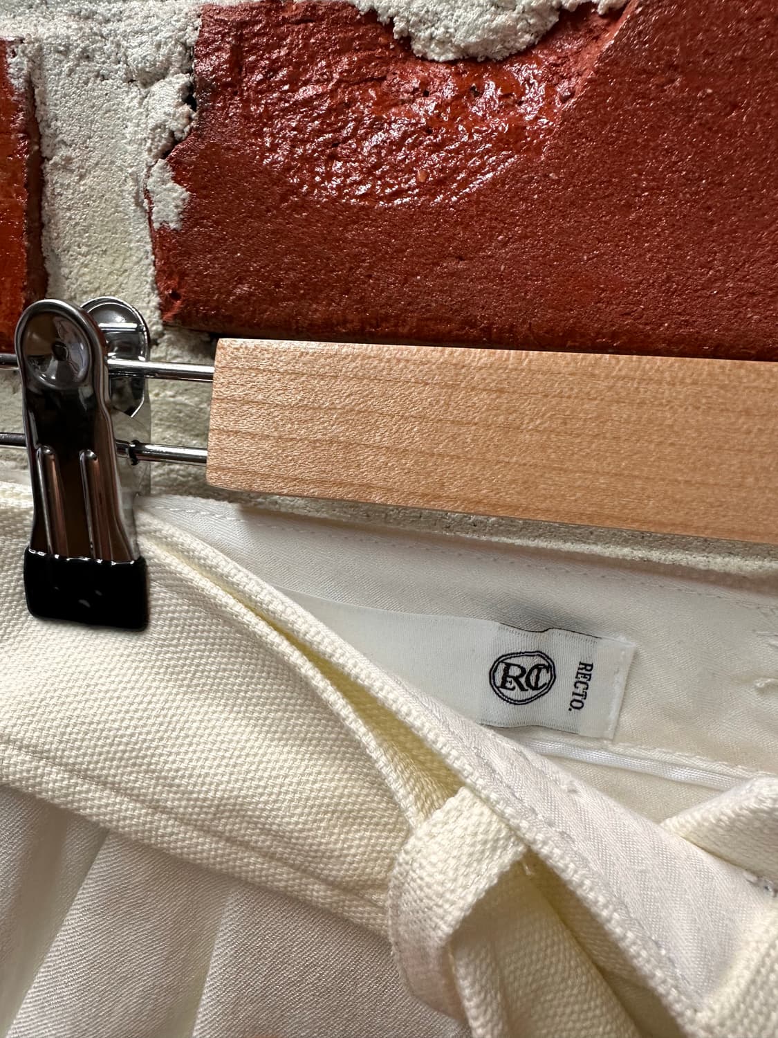 (XS)렉토 20ss 플리츠 트라우저 오프화이트 상품이미지5