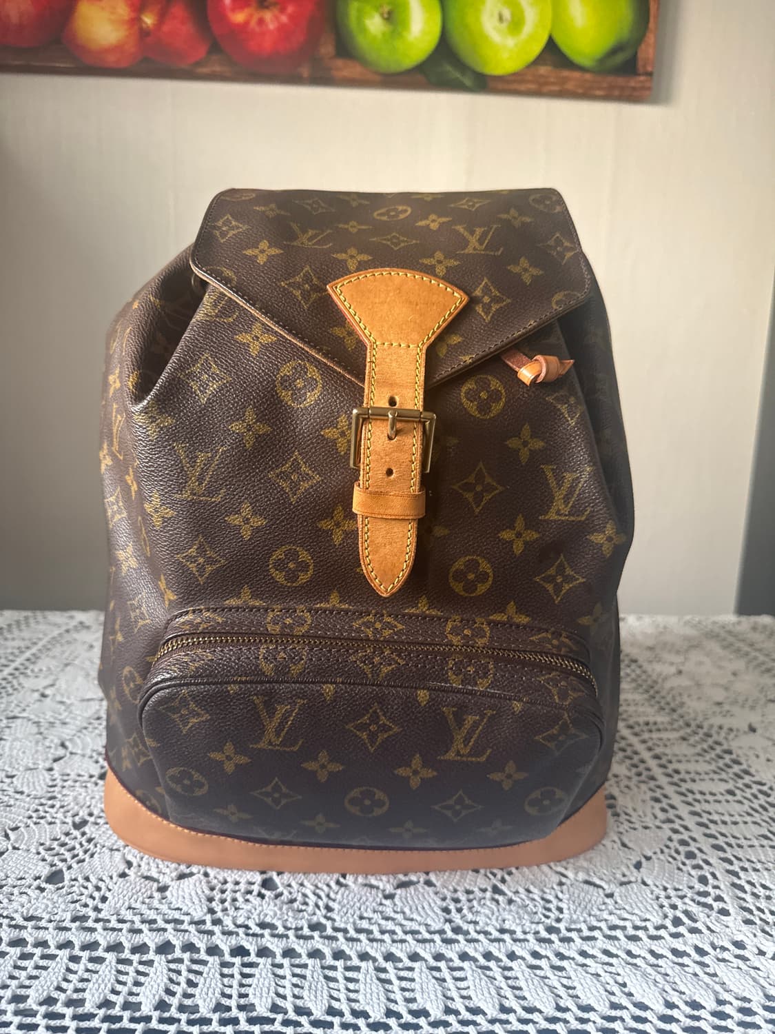 루이비통몽수리백팩 상품이미지1