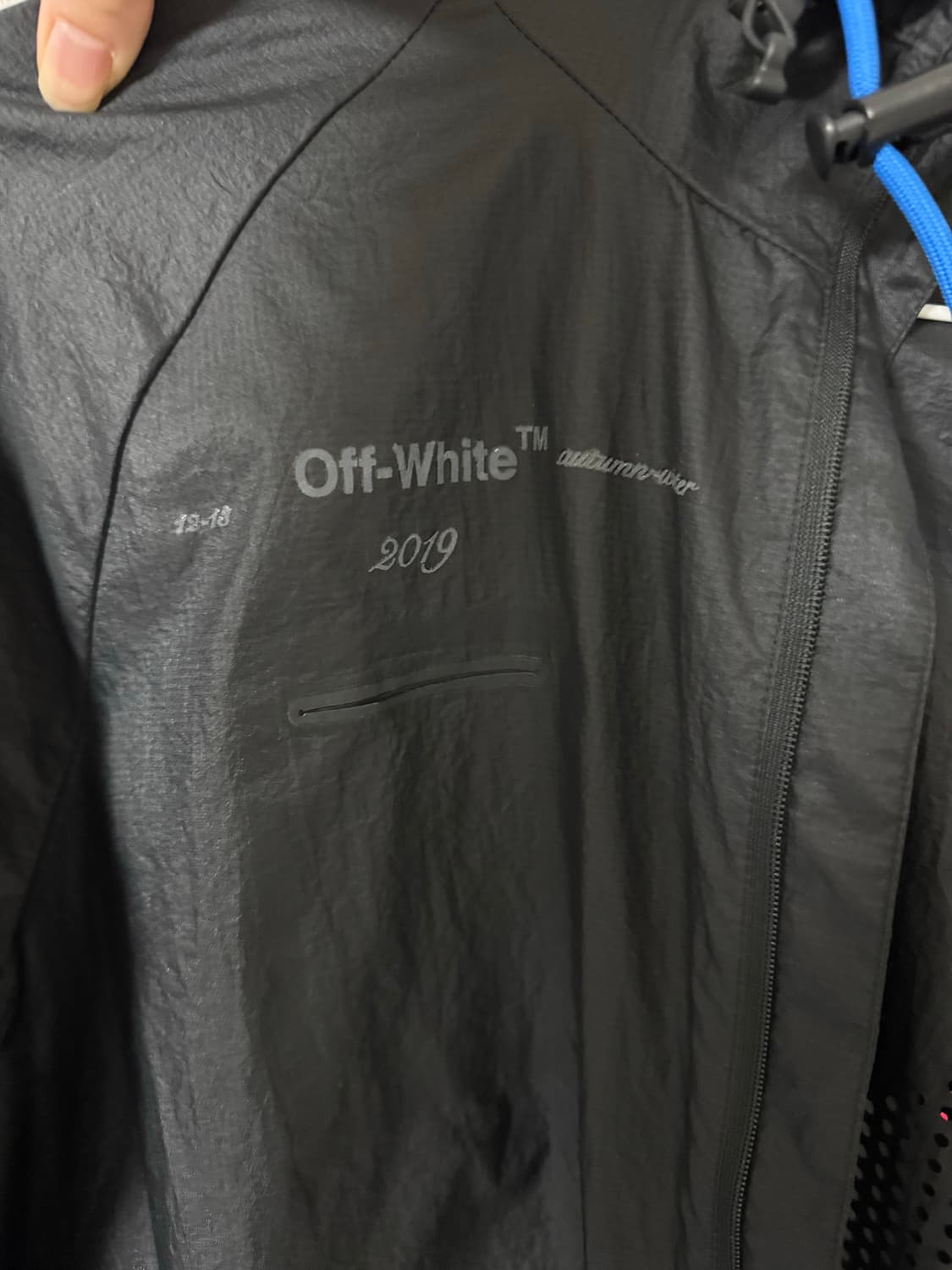 나이키 오프화이트 바람막이 상품이미지1