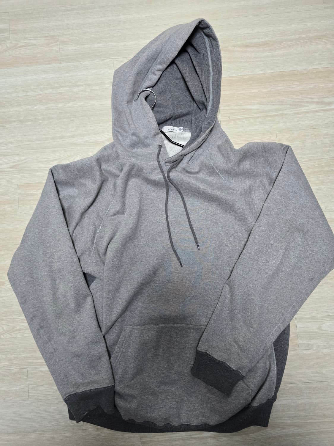 나나미카 후드 그레이 nanamica
- XL 사이즈 상품이미지1