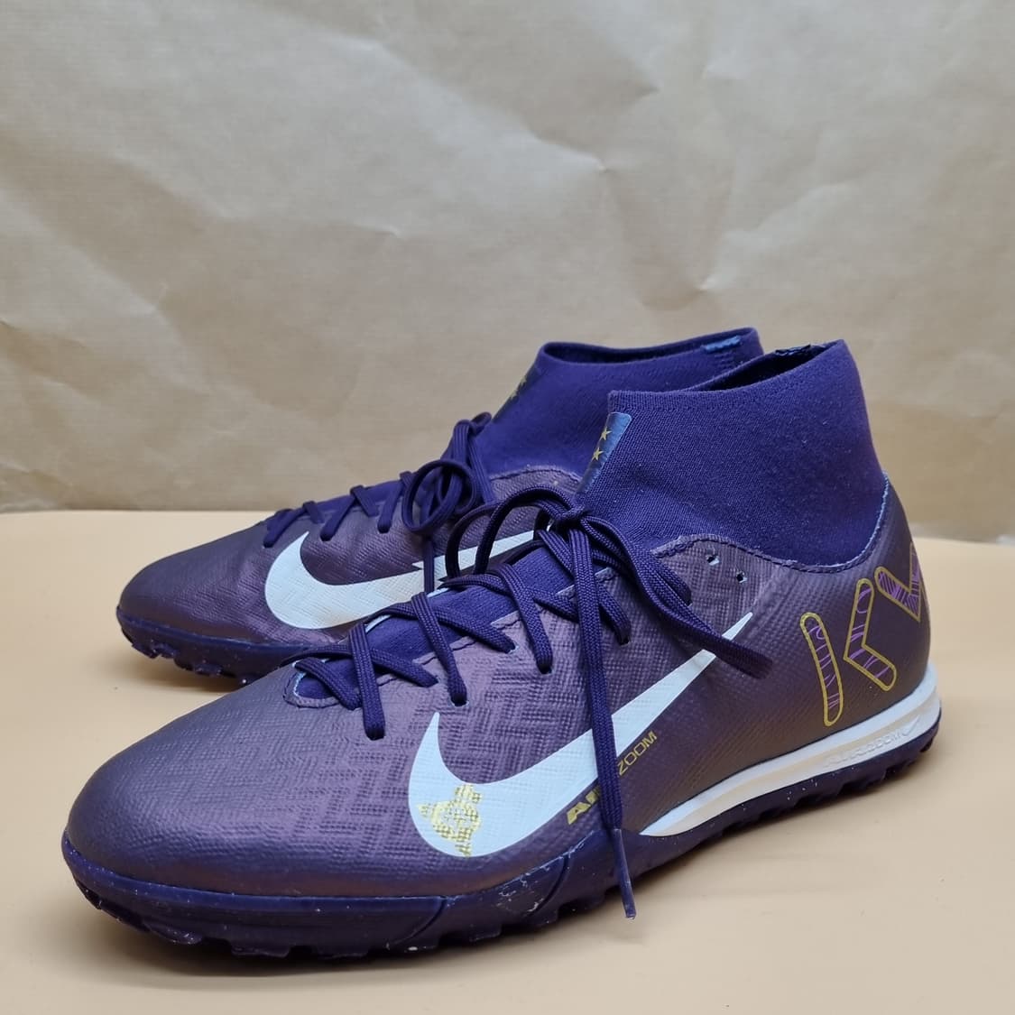 나이키 줌 머큐리얼 슈퍼플라이10 풋살화250 상품이미지1