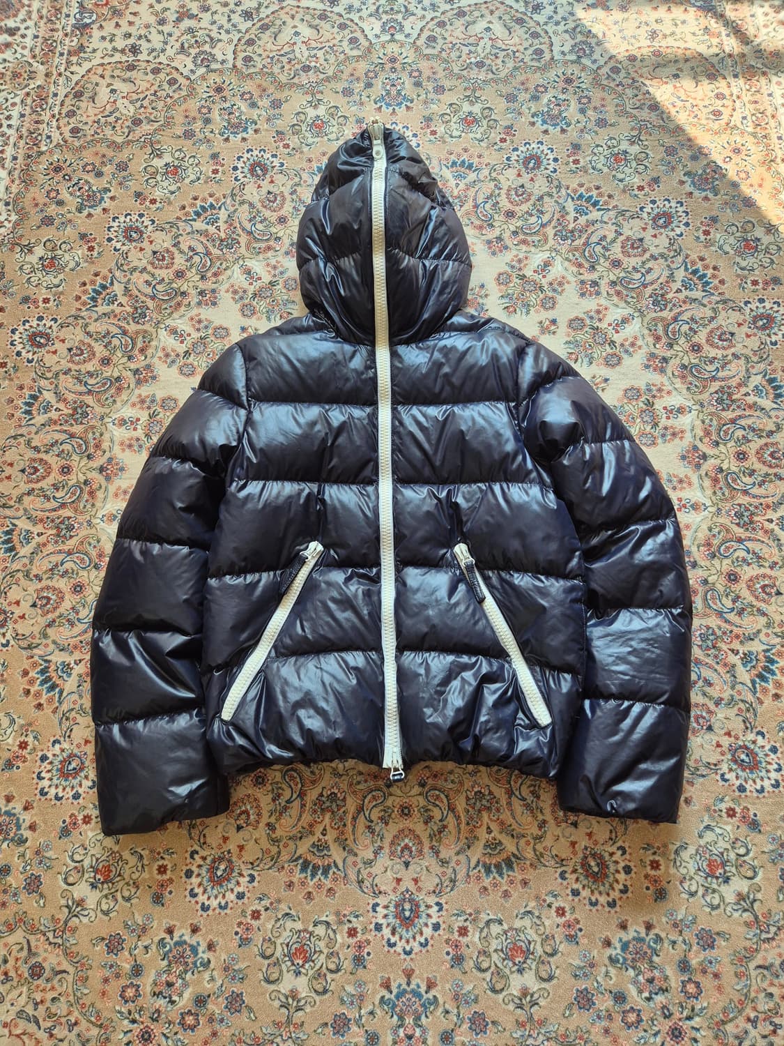 듀베티카 숏 구스다운 패딩 상품이미지1