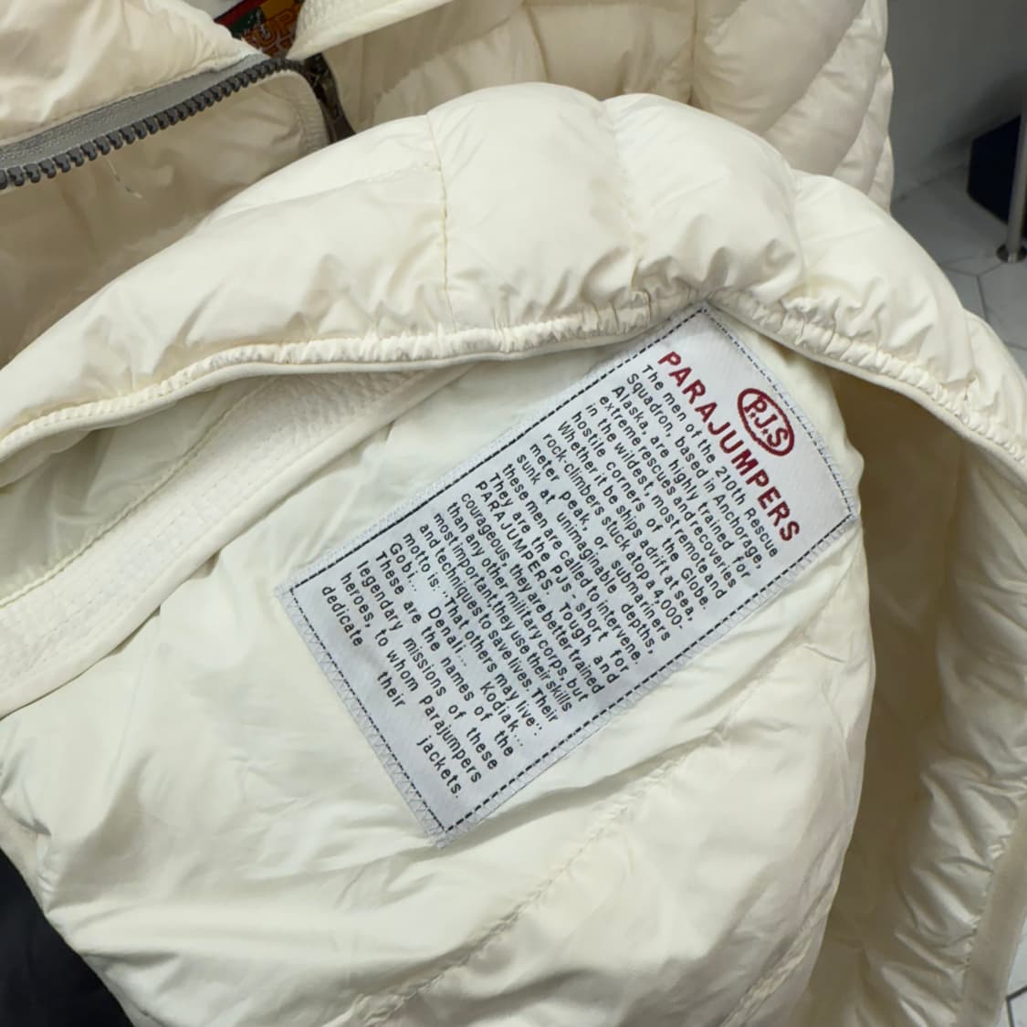 [M/백화점] 파라점퍼스 라이트 경량패딩 화이트 상품이미지5