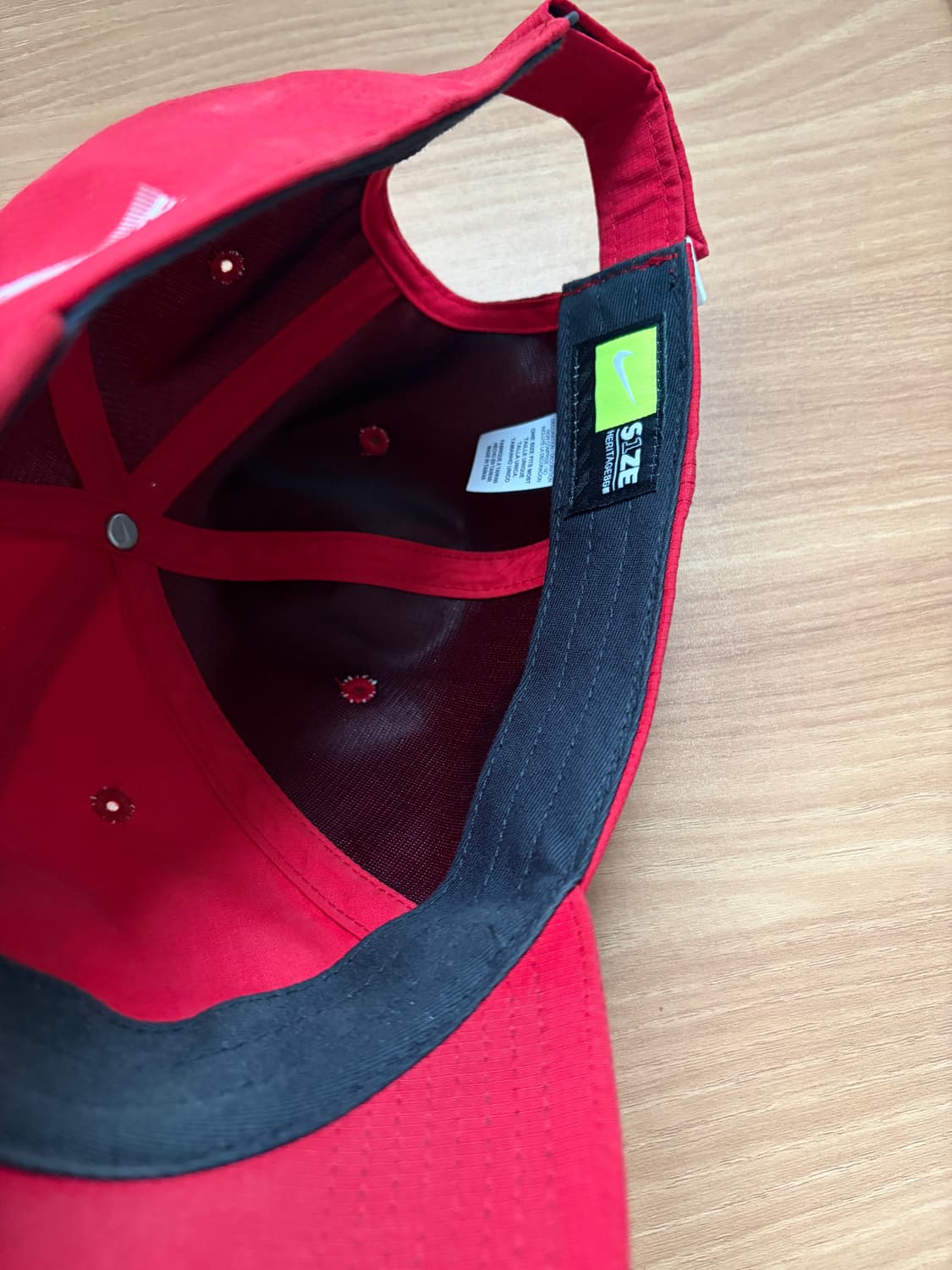 나이키 x 켄드릭라마 볼캡 레드 상품이미지4