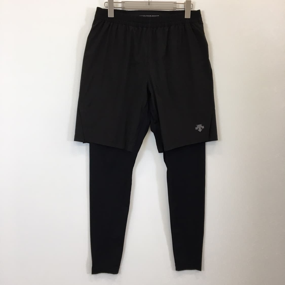 데상트 러닝 레깅스쇼츠 31-32 일체형  상품이미지1