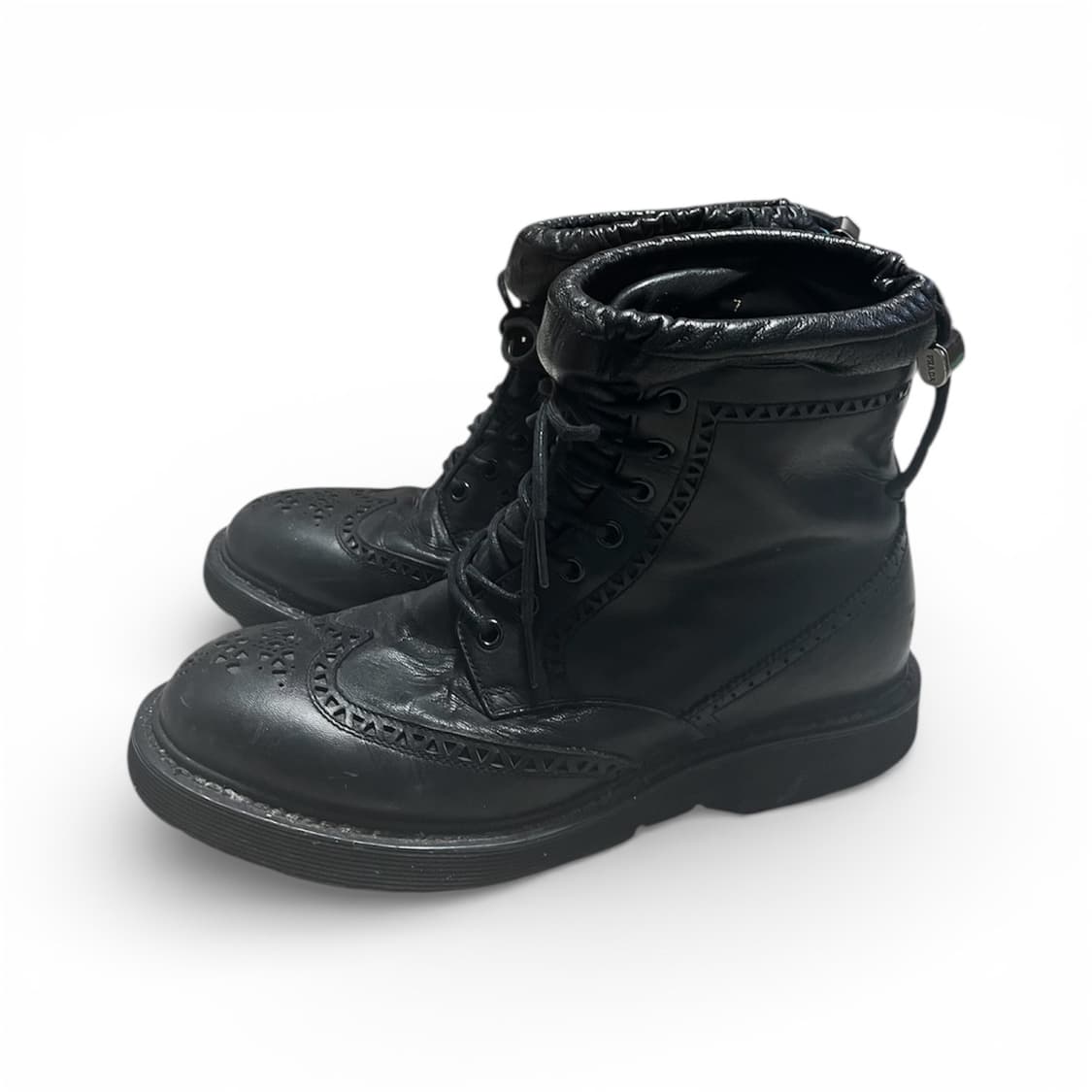 [275] 2000s 프라다 블랙 레더 윙팁 부츠 상품이미지1