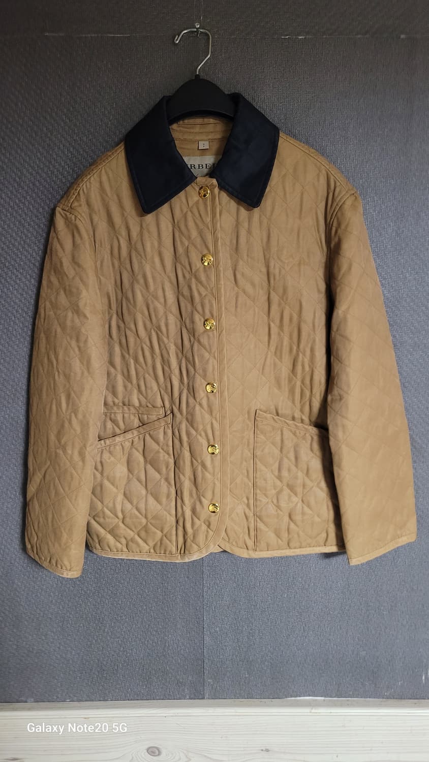 버버리퀼팅 자켓 상품이미지1