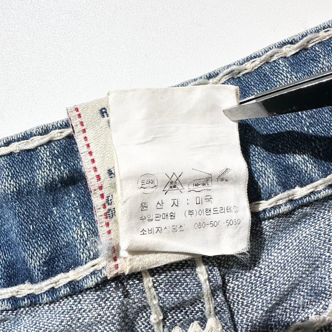 (매장판) 트루릴리전 수퍼 T 데님 숏팬츠 상품이미지8