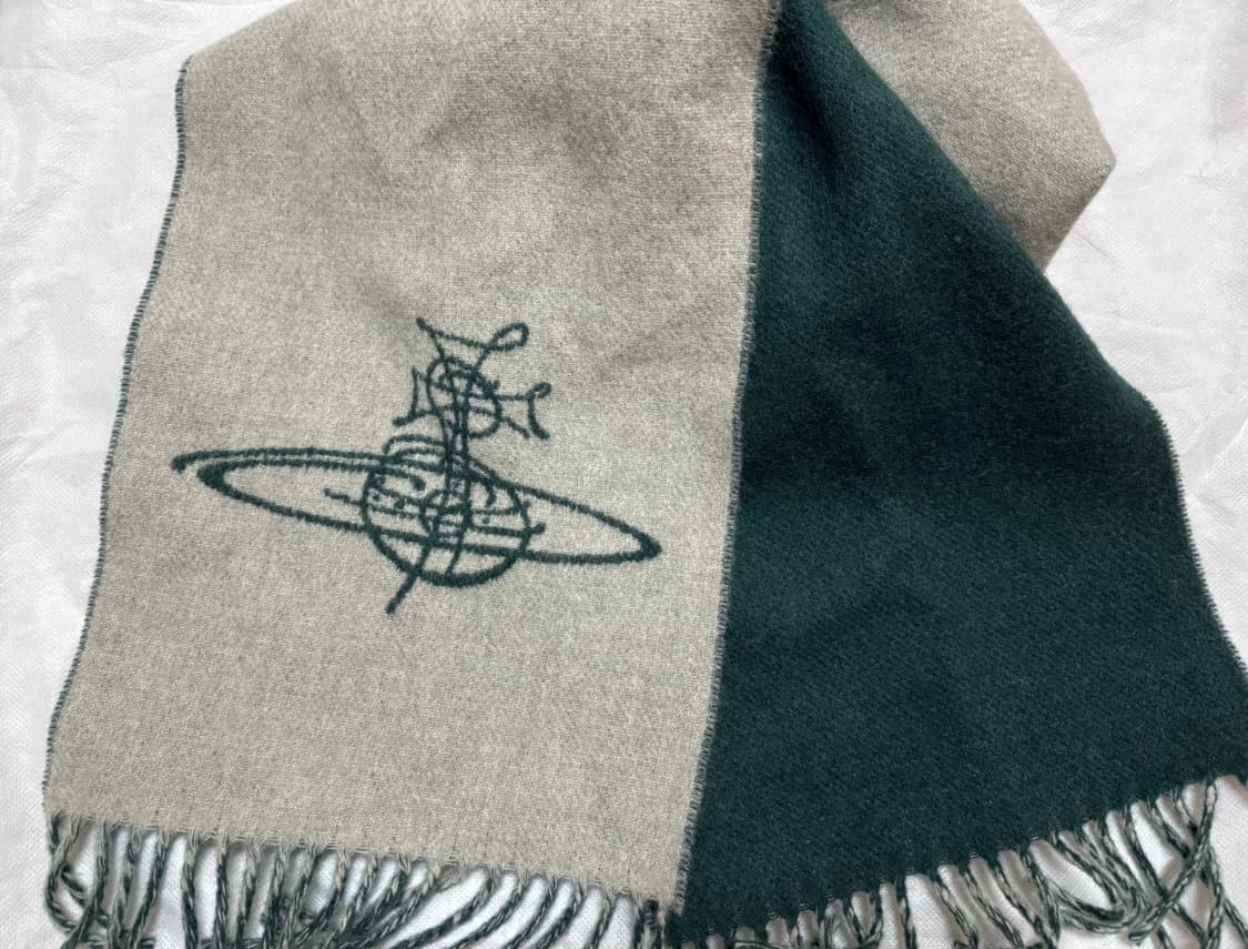 비비안웨스트우드 ORB 로고 머플러 상품이미지2