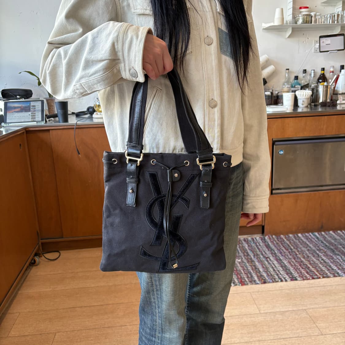 입생로랑 KAHALA 캔버스 토트백 상품이미지2