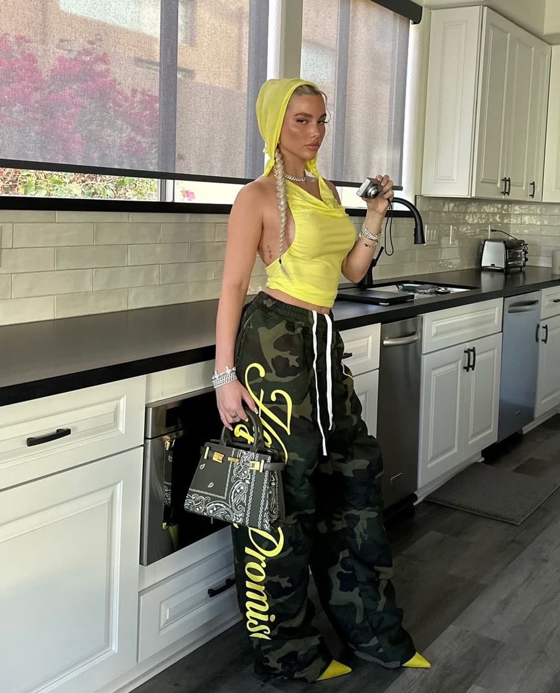 IHP (im happy promise) 카모 레터링 스웻 [ M ] 상품이미지8