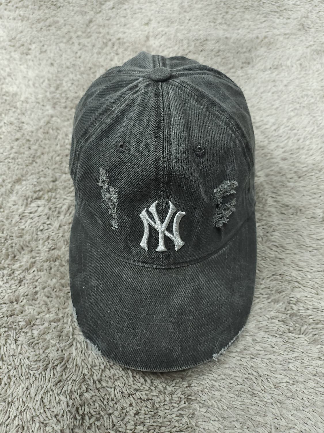 MLB 뉴욕 양키스 데미지 빈티지워싱 볼캡 차콜 XL 상품이미지3