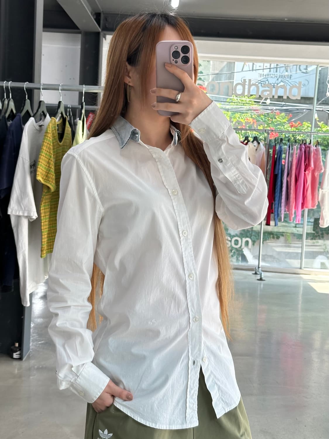 디젤 데님카라 자수로고 화이트셔츠 상품이미지2