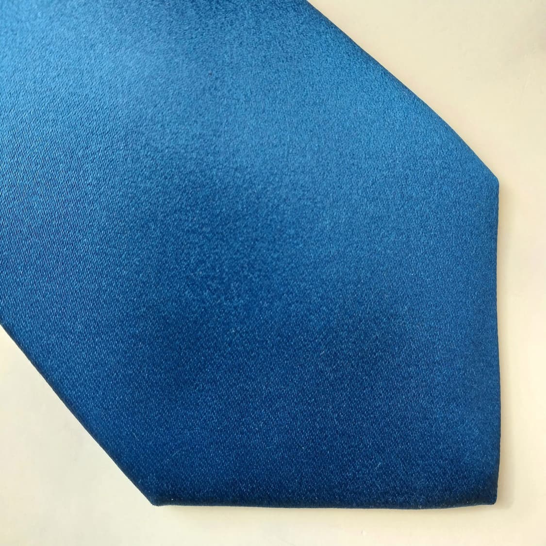 랑방 실크 블루 솔리드 넥타이 9cm A등급 K1839
 상품이미지6