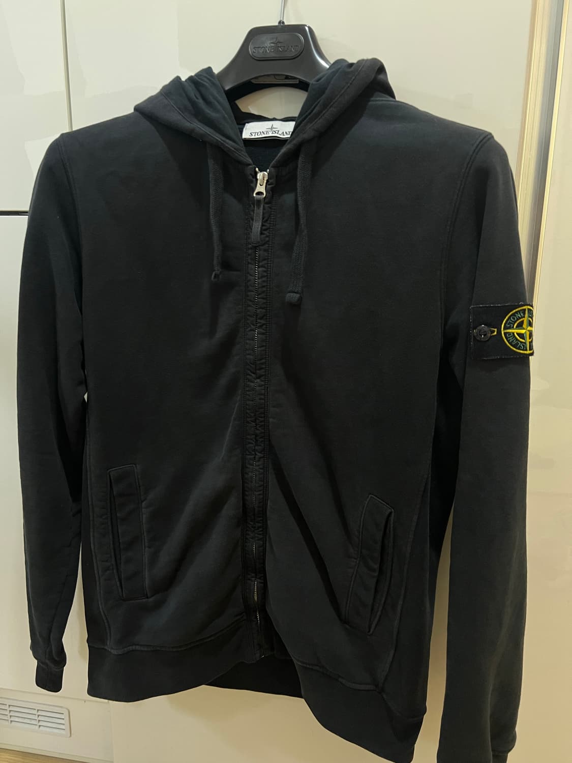 25fw 스톤아일랜드 후드집업 100-슬림105 상품이미지1