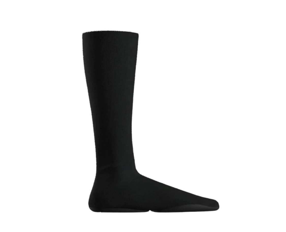 칸예 웨스트 Yeezy Pods 초기 모델 사이즈 1 팝니다 상품이미지1