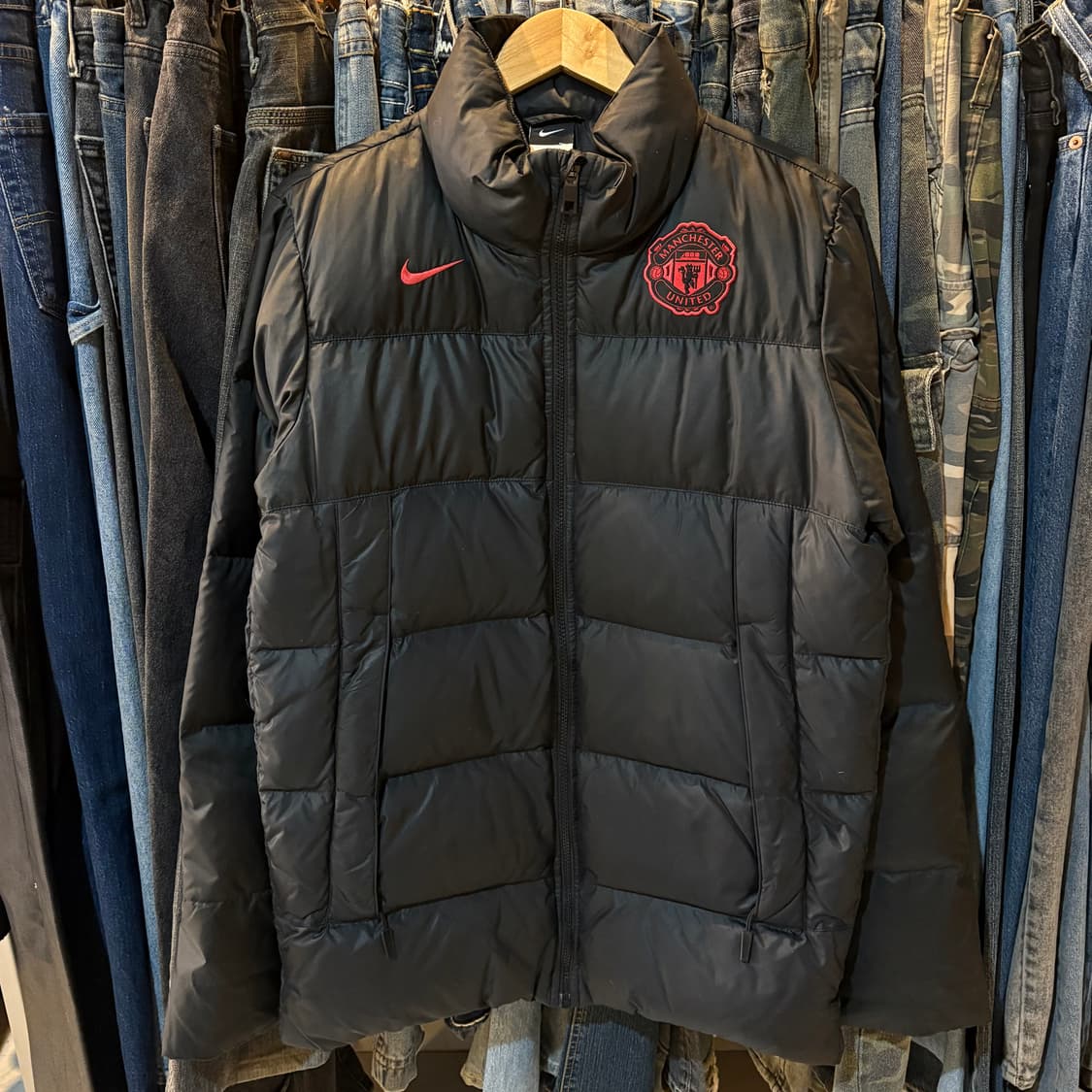 나이키 맨체스터 유나이티트 다운패딩 상품이미지1