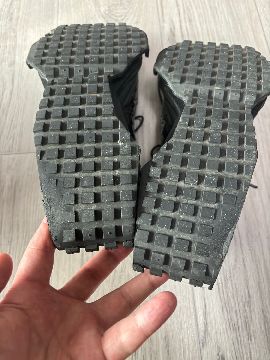 [260/하자] 나이키 mmw 004 트리플블랙 상품이미지8