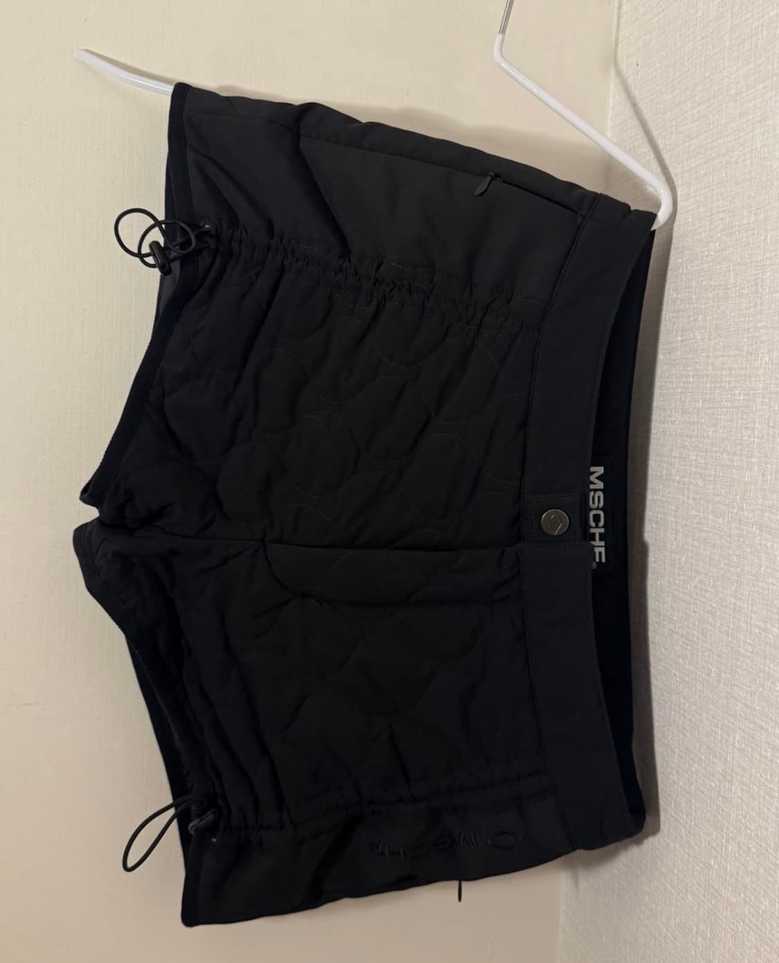 미스치프 퀼티드 쇼츠 블랙 상품이미지3