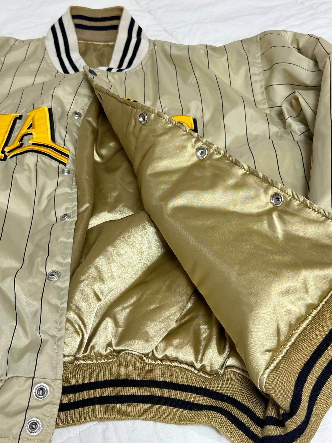 JP 일본 빈티지 몰츠 비어 바시티 리버시블 라지 상품이미지4