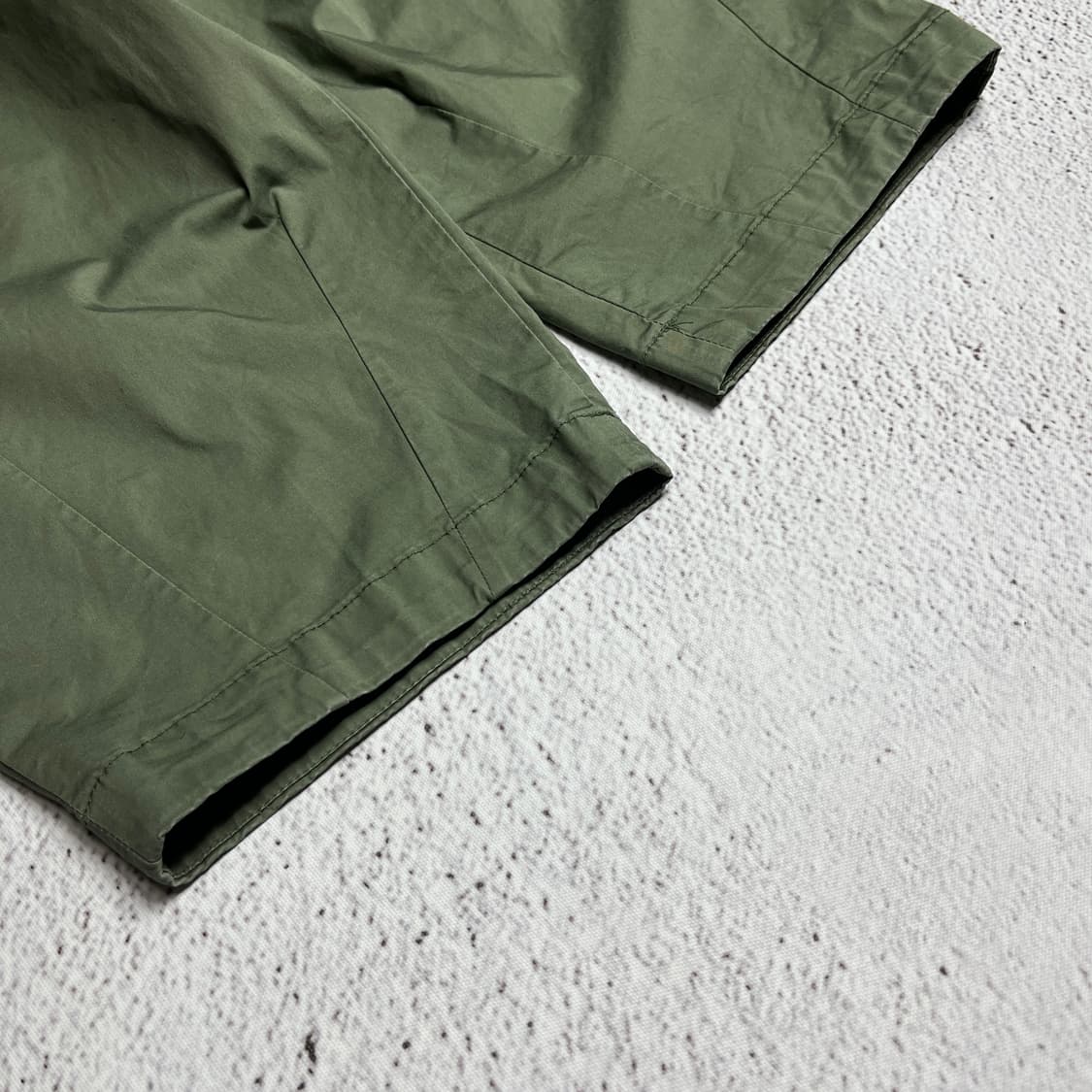 BEAKER Volume Fit Pleated Pants 상품이미지4