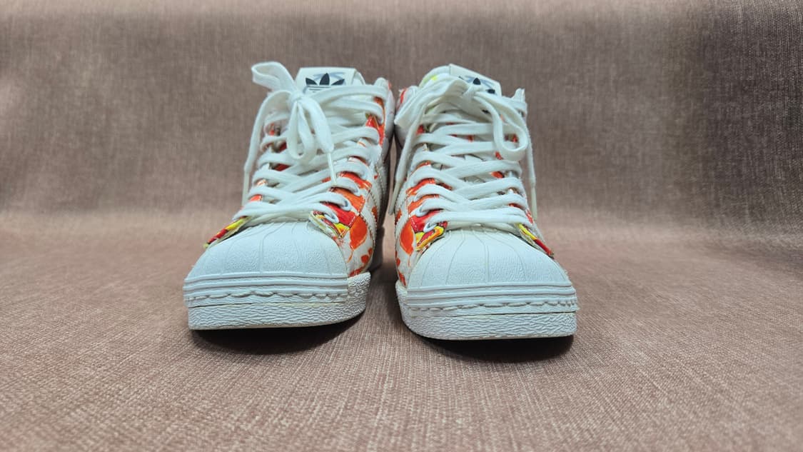 아디다스230- 슈퍼스타 RITA ORA  웨지 업 인솔 드래곤 프린트  상품이미지3