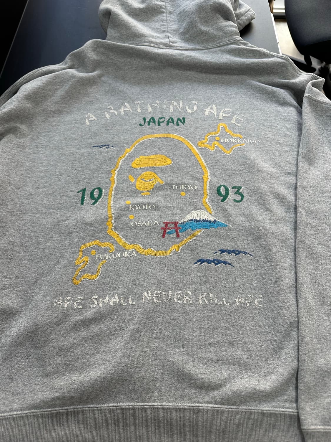 베이프 재팬 빅사루 루즈핏 풀오버 후드티 상품이미지5