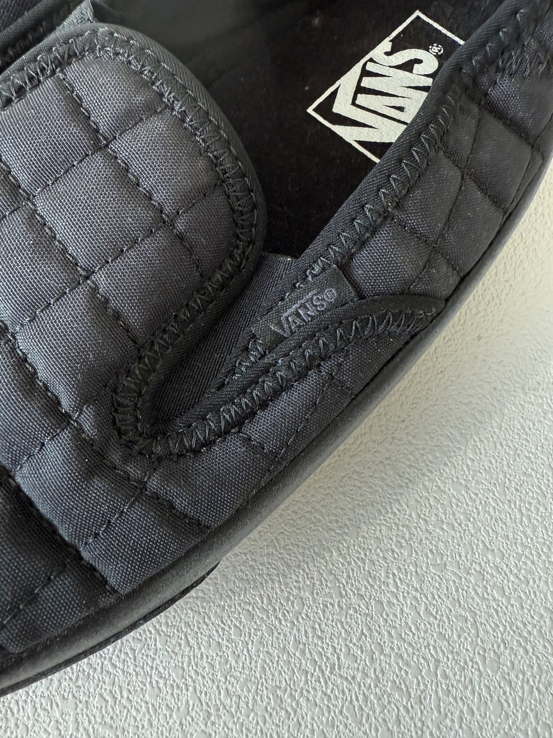 [230]반스(Vans) 패딩 슬립온 상품이미지6