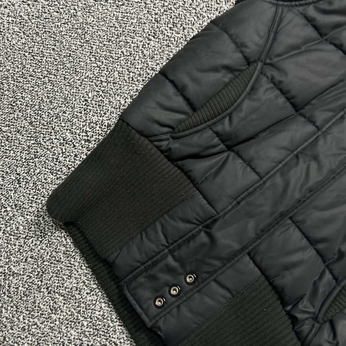 아디다스(ADIDAS) 울프조 패딩 베스트 상품이미지3