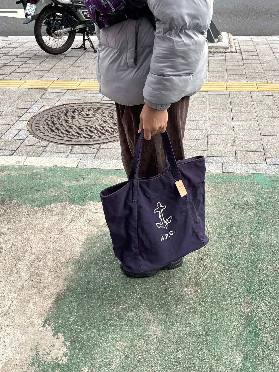 APC 아페쎄 토트백 상품이미지4