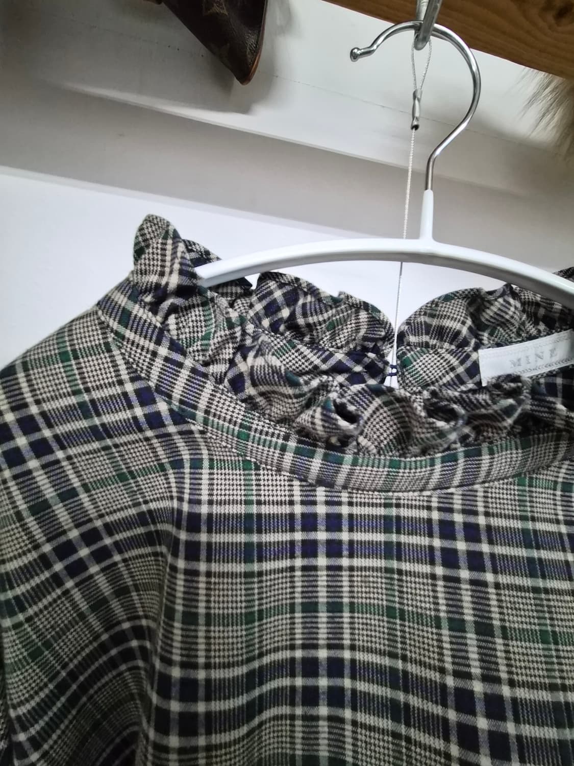 마인 프릴체크 블라우스 상품이미지7