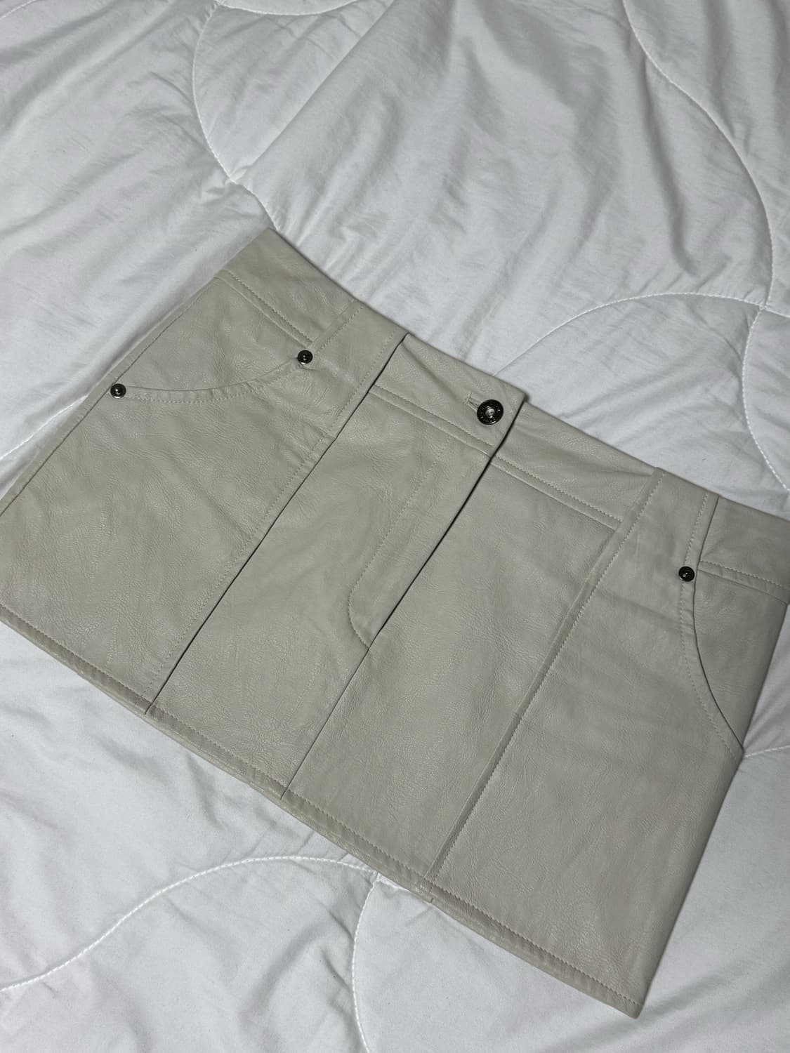 보헤미안서울 힙행거 레더 스커트 M 아이보리 상품이미지5