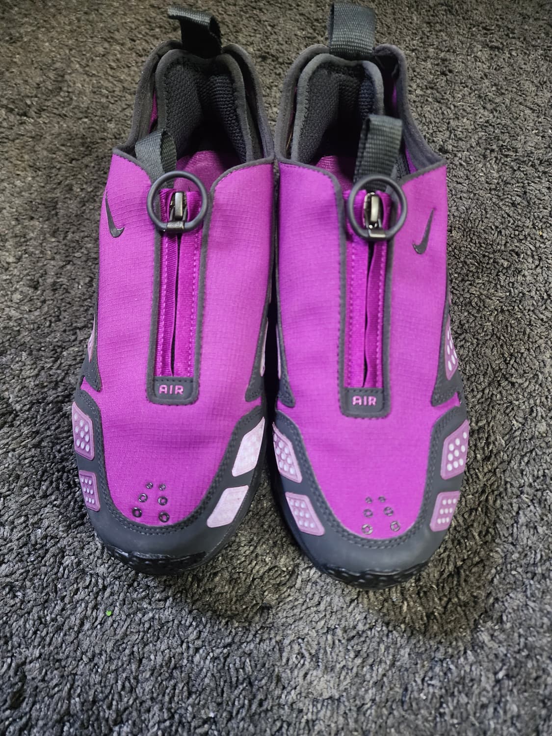 나이키 에어맥스 SNDR 고어텍스 볼드 베리 상품이미지5