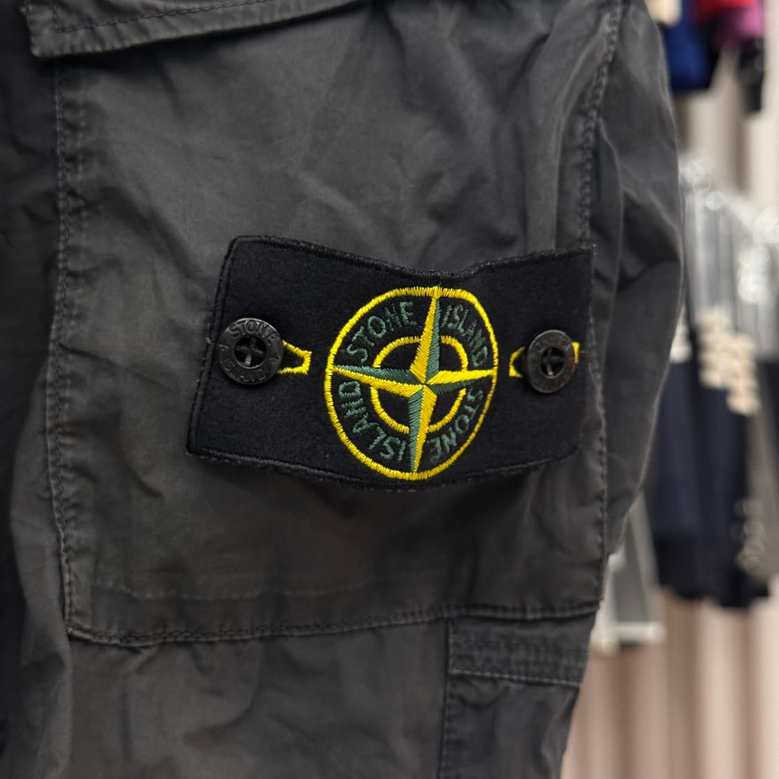 [30 / RE-T] 스톤아일랜드 카고 조거팬츠 상품이미지3