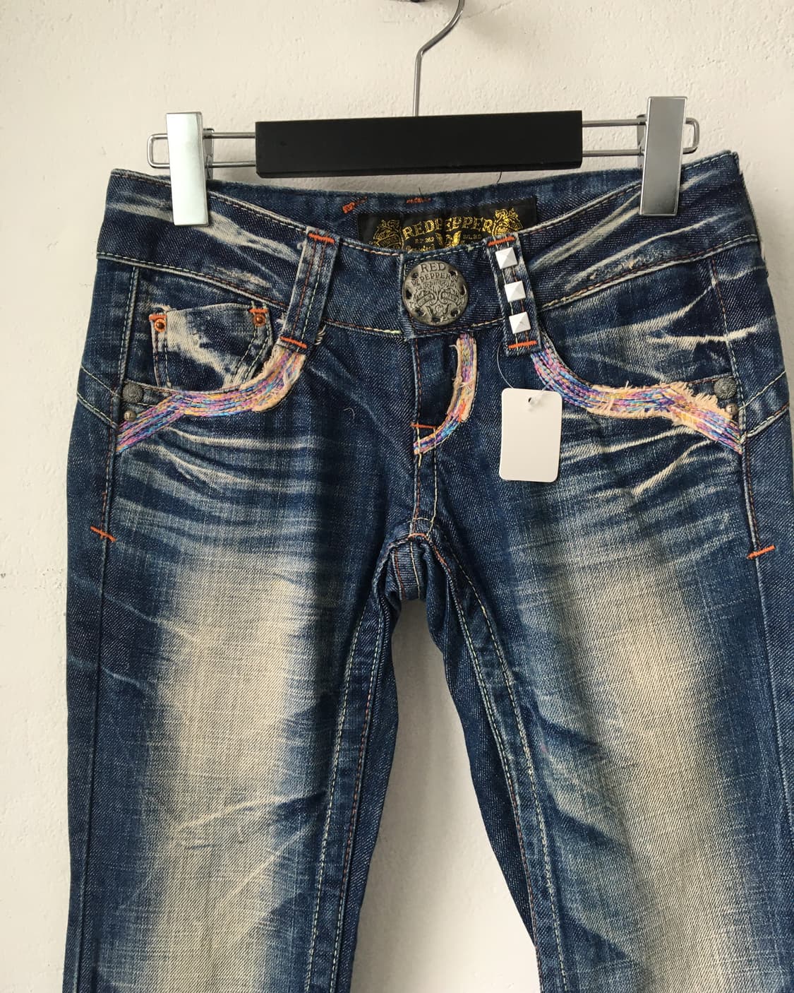 Red pepper back patch point denim pants 상품이미지5