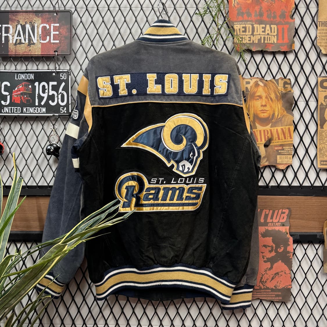 00s NFL X 세인트루이스 램스 스웨이드 바시티 자켓 그레이 블랙 상품이미지2